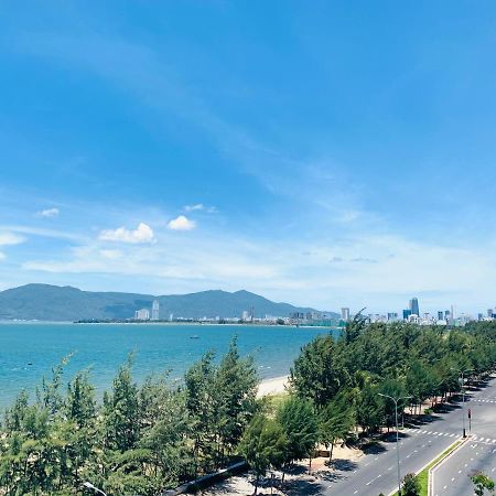 Whale Ocean View Hotel Дананг Экстерьер фото