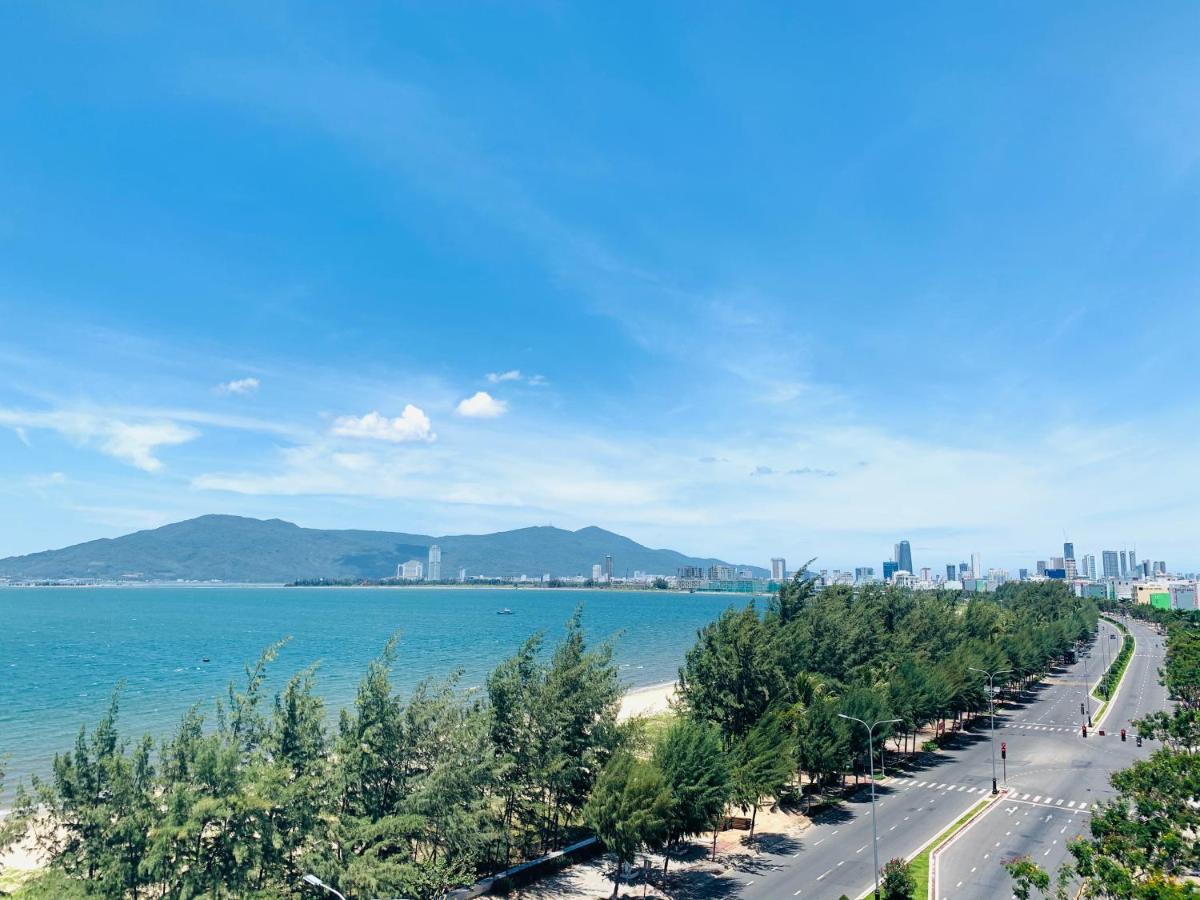 Whale Ocean View Hotel Дананг Экстерьер фото
