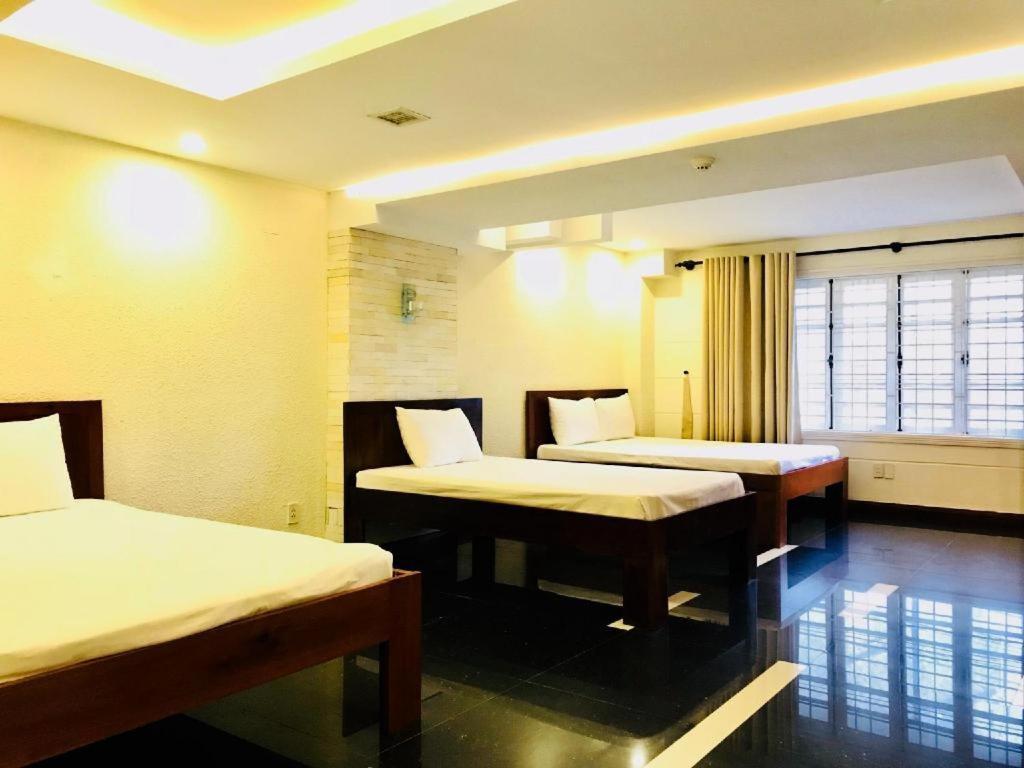 Whale Ocean View Hotel Дананг Экстерьер фото