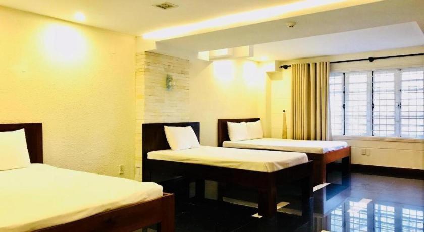 Whale Ocean View Hotel Дананг Экстерьер фото