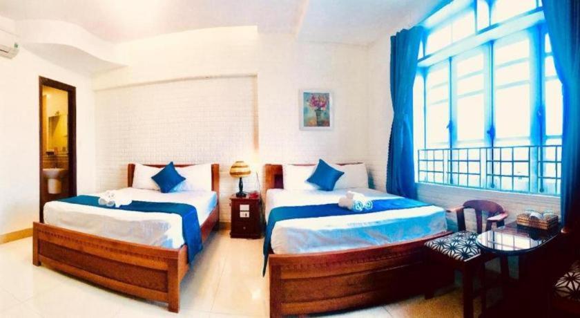 Whale Ocean View Hotel Дананг Экстерьер фото