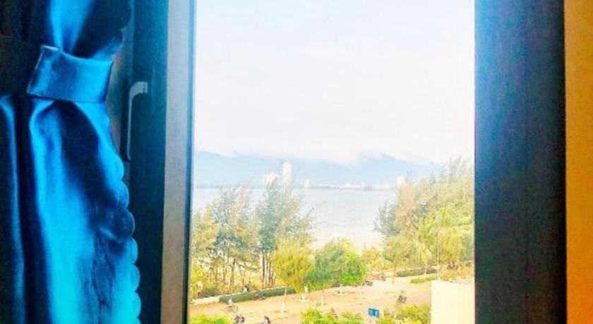 Whale Ocean View Hotel Дананг Экстерьер фото