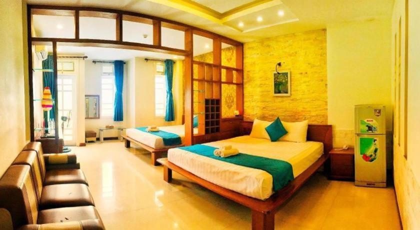 Whale Ocean View Hotel Дананг Экстерьер фото