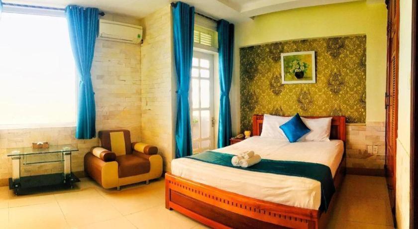 Whale Ocean View Hotel Дананг Экстерьер фото