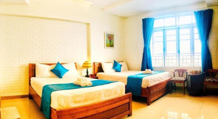Whale Ocean View Hotel Дананг Экстерьер фото
