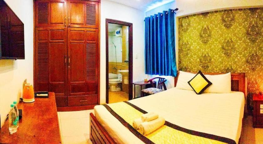 Whale Ocean View Hotel Дананг Экстерьер фото