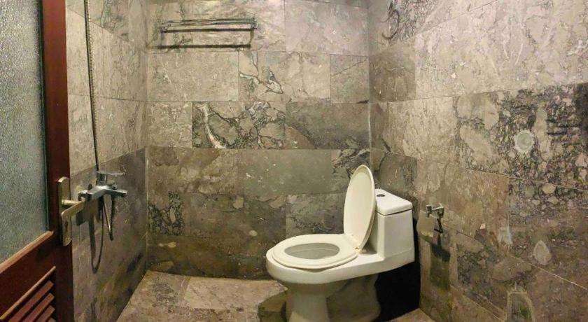 Whale Ocean View Hotel Дананг Экстерьер фото